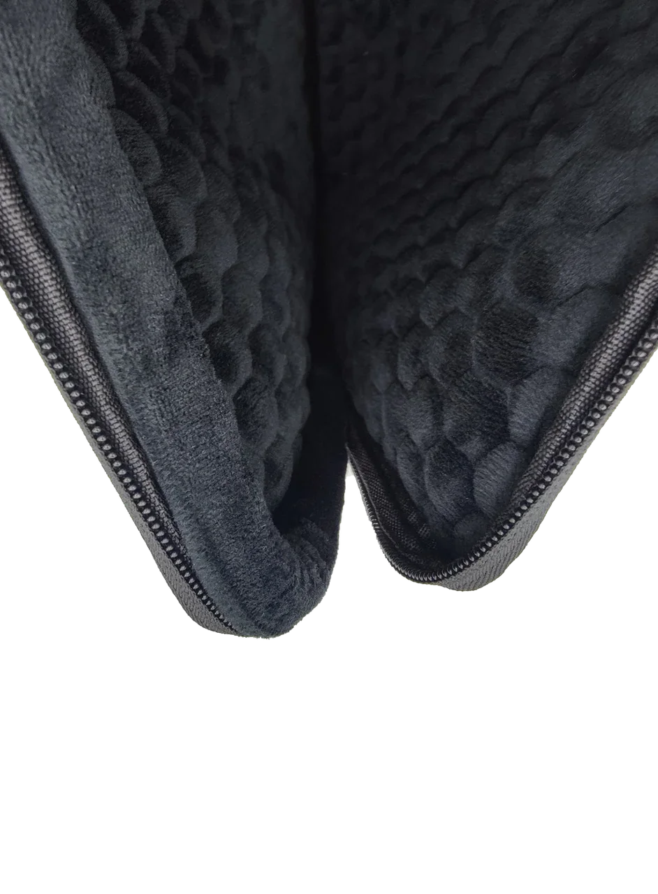 Itskins Performance Sleeve 360 For Apple Macbook 13 Itskins Performance Sleeve 360 For Apple Macbook 13